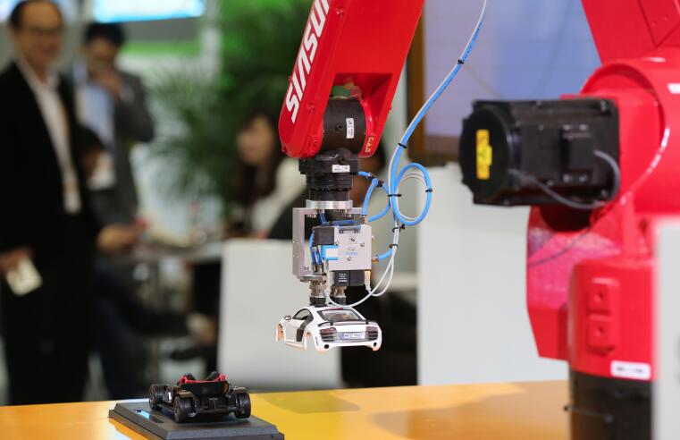 大牌加盟,汇聚创新“动力之源” 大牌加盟,汇聚创新“动力之源”